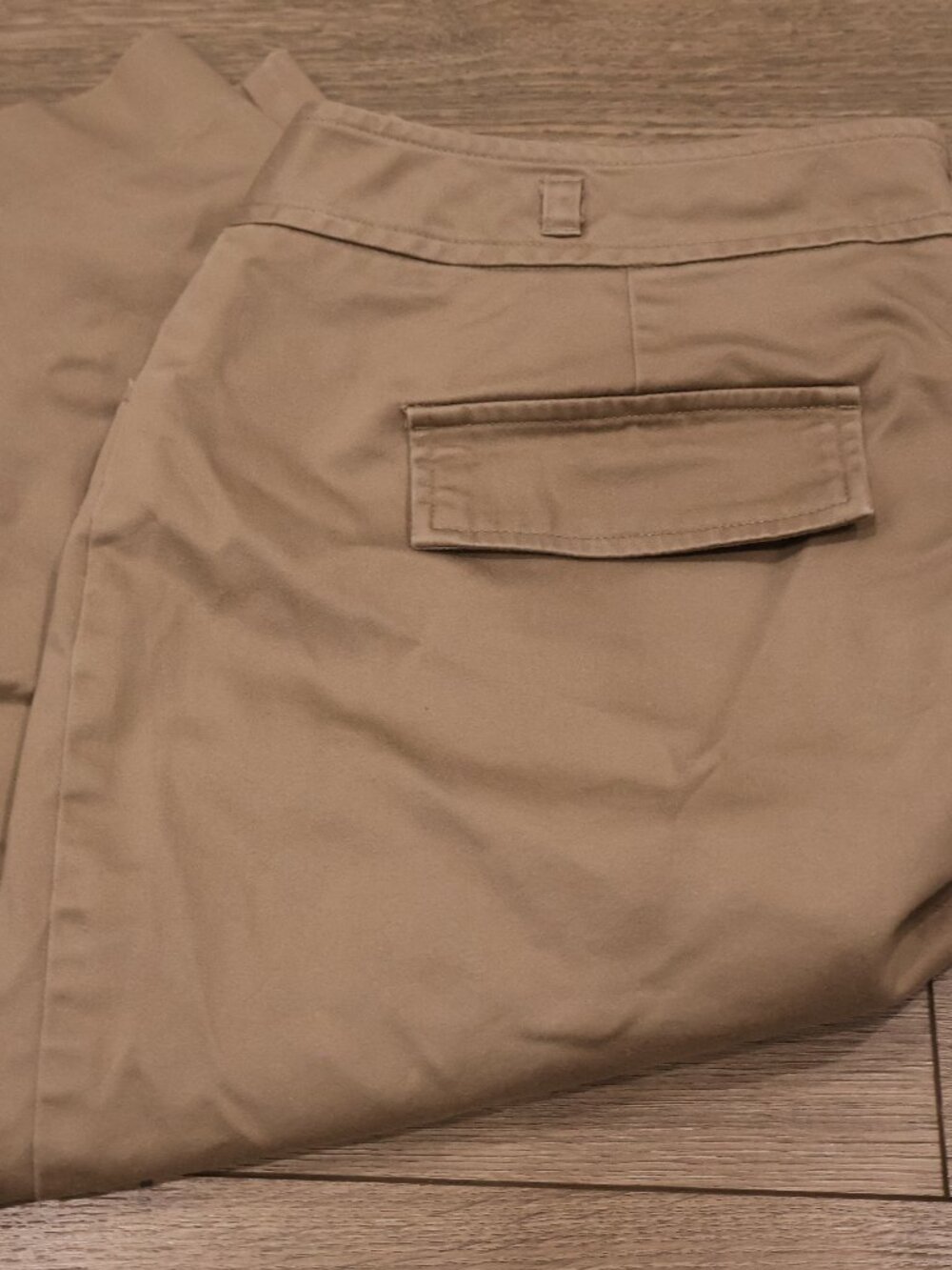 Slack Dress Pants Capri- 12 Petite- Tan